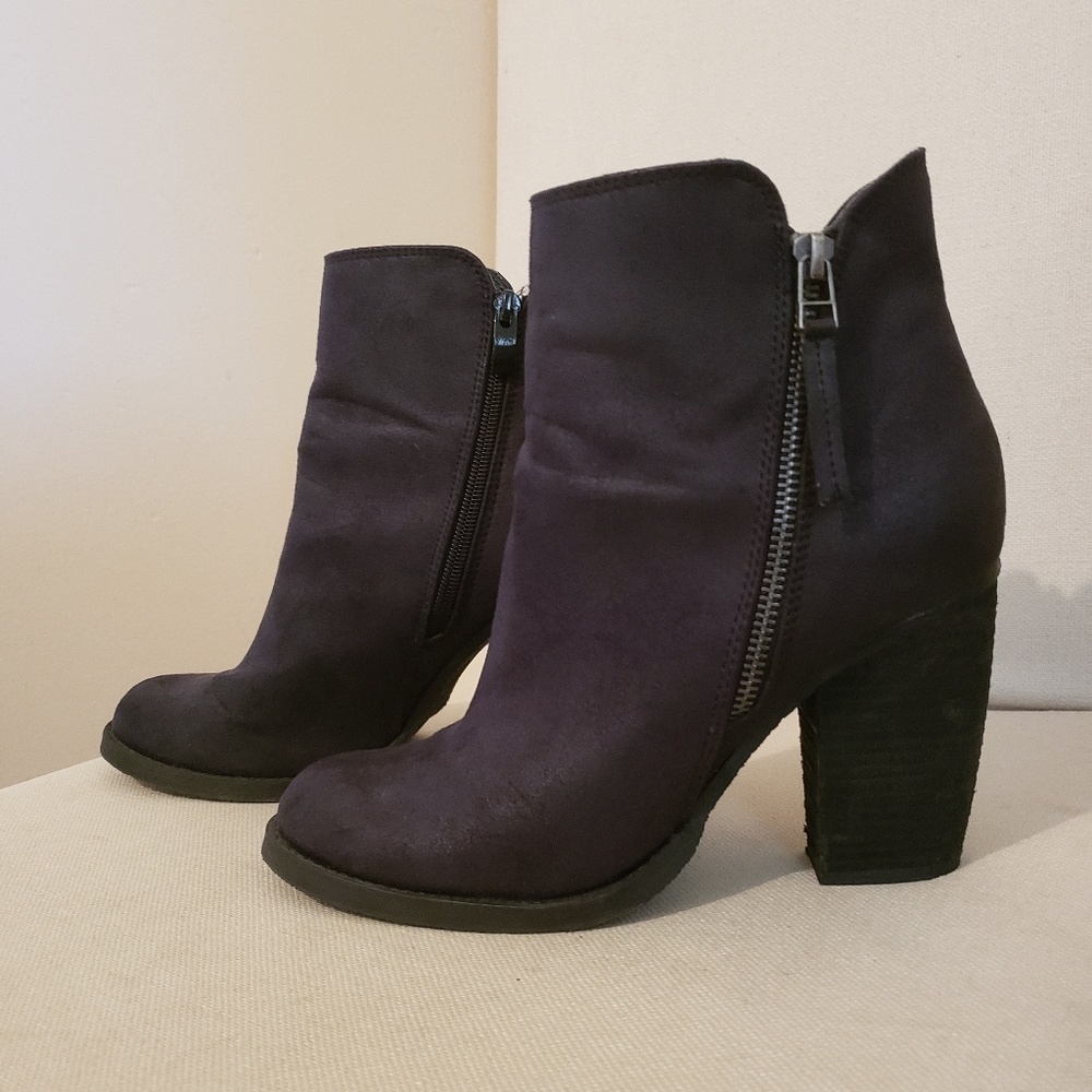 Black Sbicca Vintage Collection Heeled Booties